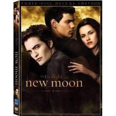 DVD | Twilight Saga: New Moon (Three-Disc Deluxe Edition) - The CD Exchange